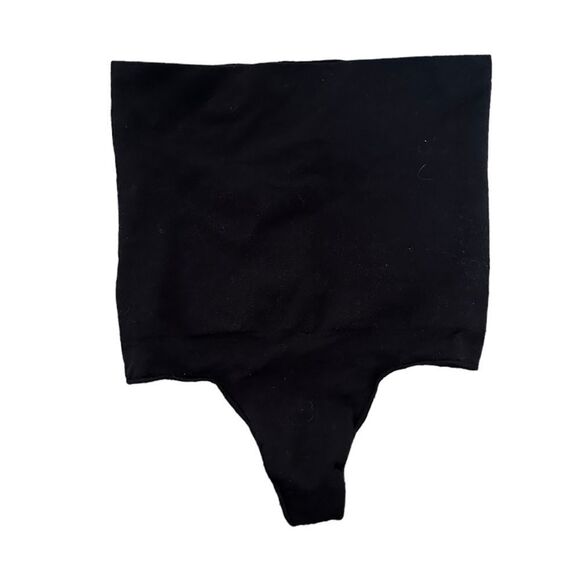 SKIMS Seamless Sculpt High Waisted Core Control Thong In Onyx Black - Picture 6 of 7